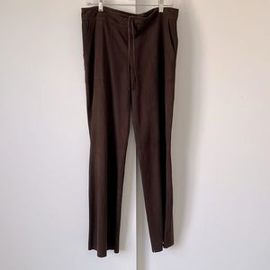 Super comfy but chic Max Studio trousers in Suede optic. Very good condition